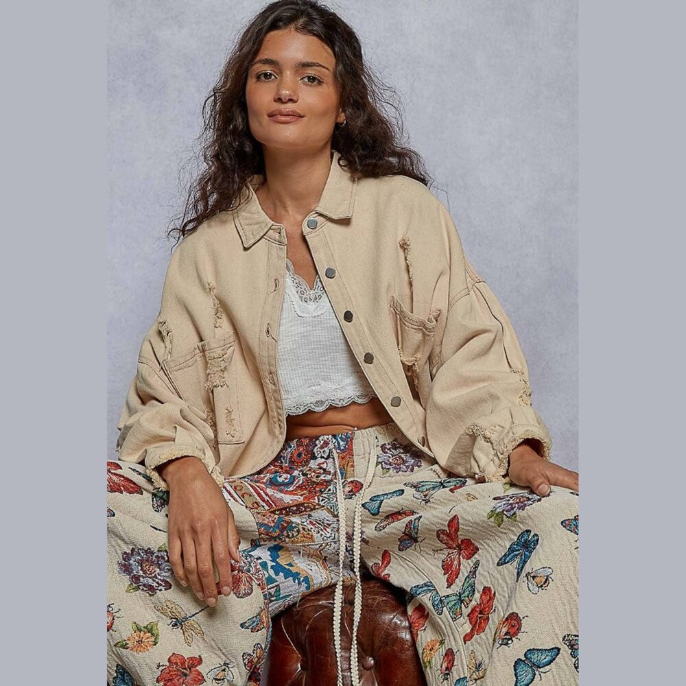 NWT POL Distressed Shacket Button Down Oversized Pink Beige Fringe Hem - Picture 4 of 6